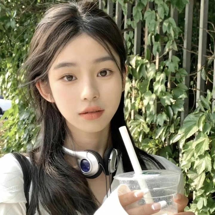 关于一个女孩